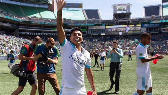 Ruidíaz celebró con banderola de Universitario de Deportes en la MLS