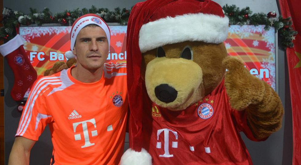 Claudio Pizarro celebra la Navidad con sus compañeros del Bayern Múnich [FOTOS]