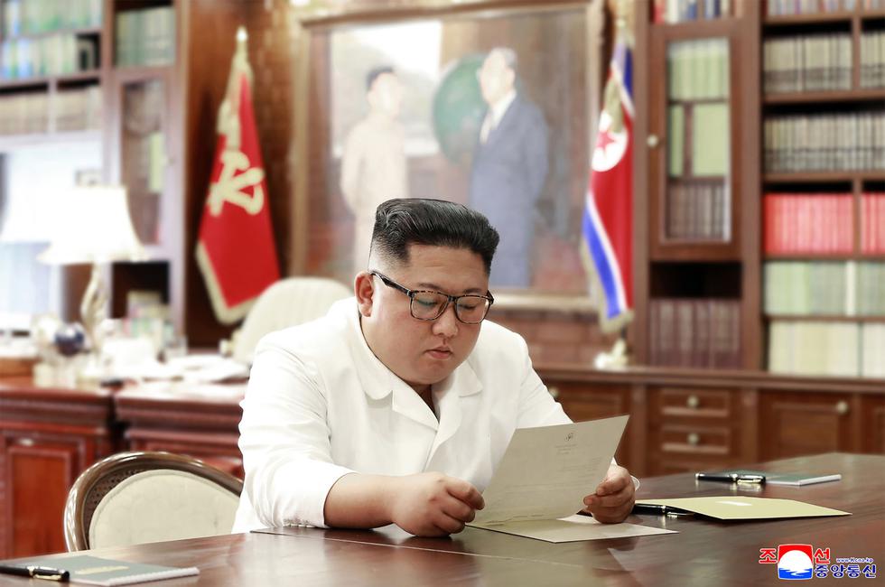 TMZ reportó la muerte de Kim Jong Un pero medio japonés asegura que líder de Corea del Norte que está en estado vegetal. Foto: AFP