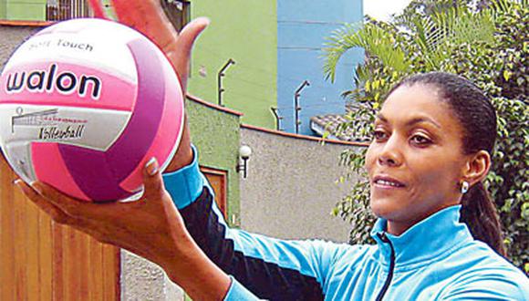 Cenaida Uribe pide no apresurar a matadorcitas y señala que selección de mayores debe mejorar