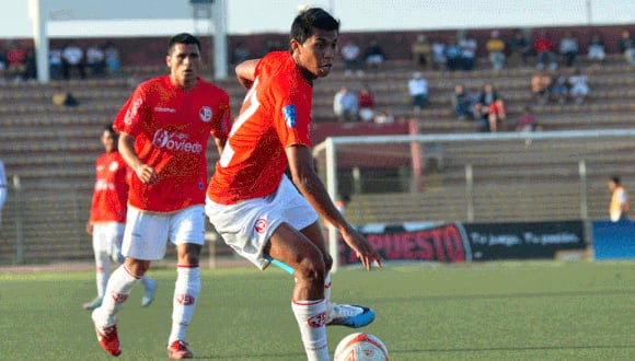 Cobresol empató 1 - 1 con Juan Aurich en Moquegua