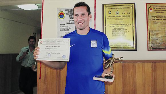 Alianza Lima: Leao Butrón sacó su título de entrenador de fútbol