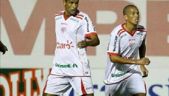 Rivaldo cumplió el sueño de jugar un partido oficial con su hijo