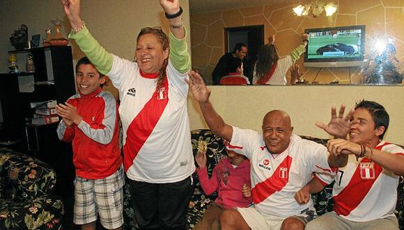 No es para menos: Familia Lobatón lloró de emoción con triunfo peruano