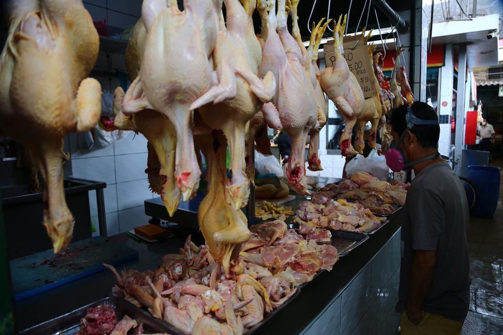 Así es la salida de hombres a los mercados de Lima tras medida de Martín Vizcarra. Foto: Hugo Curotto / GEC