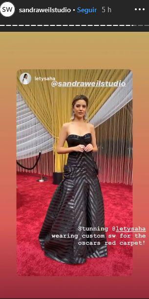 Lety Sahagun, presentadora de la cadena TNT, lució vestido de la diseñadora peruana Sandra Weil durante la alfombra roja de los premios Oscar 2020. (Foto: Captura Instagram)
