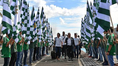 Chapecoense recibe de manera especial al Atlético Nacional [VIDEO]