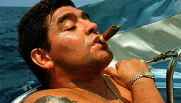 Diego Armando Maradona dará mañana lista de 23 jugadores que viajarán a Sudáfrica 