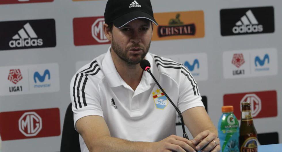 Manuel Barreto, exentrenador de Sporting Cristal: “Para que funcione un técnico joven necesita estar protegido”