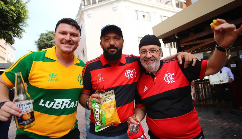 A partir de este jueves, Flamengo se entrenará en la Videna y el viernes hará el tradicional reconocimiento del campo del Monumental. (Foto: Hugo Curotto / GEC)