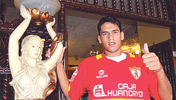 Lorenzo López llegó a Lima para jugar por primera vez  con su hermano Blas en Sport Huancayo.