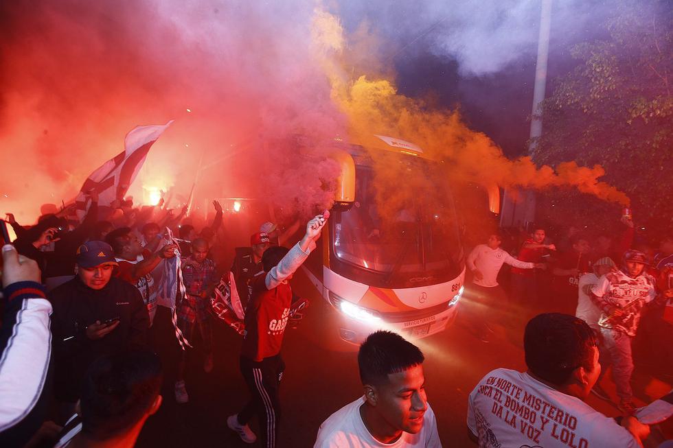 Germán Denis tras dejar Universitario: "Me quedo con la grandeza de su hinchada que todas las fechas hizo banderazos"