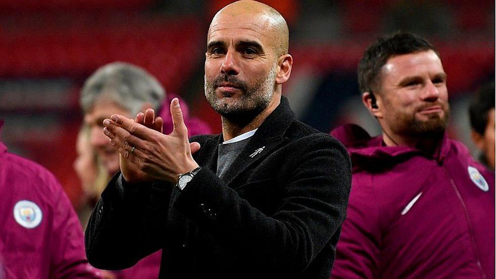 Pep Guardiola consigue su primer título con el Manchester City [GALERÍA]