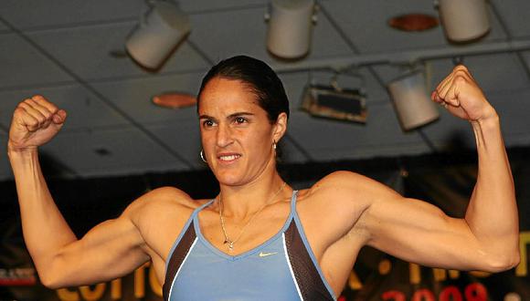 Kina le responde a su rival Rhonda Luna