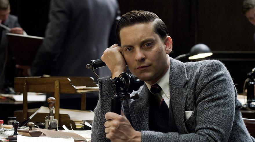 Tobey Maguire como Nick Carraway en una escena de "El gran  Gatsby." (Foto: AP /Warner Bros)