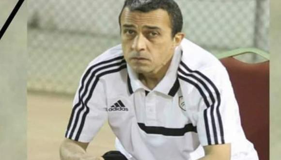 El entrenador del Al-Majd de Alejandría en el ascenso egipcio, Adam Al-Selehdari, falleció hoy tras festejar un gol de su equipo en el último minuto. (Foto: Difusión)