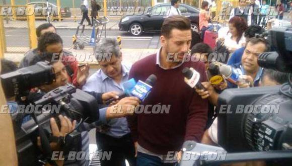 Selección Peruana: Claudio Pizarro llegó a Lima