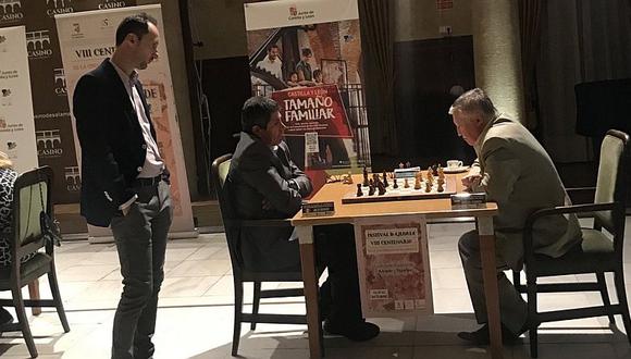 Leyenda del ajedrez estalló al verse derrotado por el peruano Julio Granda