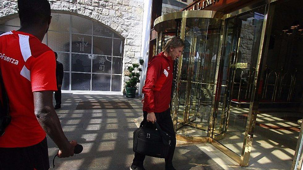 Selección peruana partió a Trujillo para amistoso ante Paraguay [FOTOS]