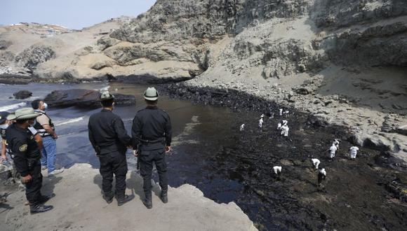 El impacto del derrame de 6.000 barriles de petróleo de Repsol es considerado por el gobierno como “el peor desastre ecológico ocurrido en Lima en los últimos tiempos”. (Foto: Jorge Cerdan / @photo.gec)