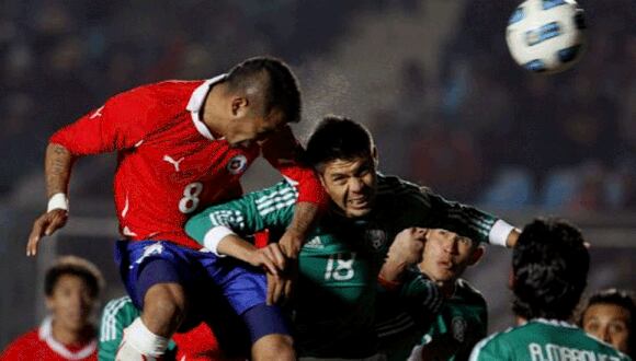 Con gol del goleador de la Coruña, México se impuso 1-0 a Chile