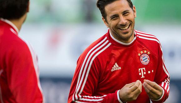 Bayerrn Munich: Claudio Pizarro la rompe en el fútbol-tenis junto a Schweinsteiger [VIDEO]
