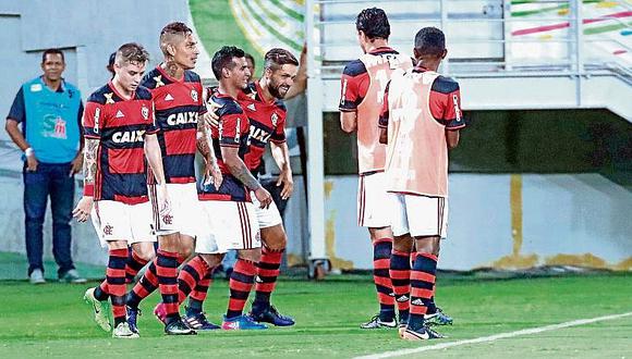 DT del Flamengo alaba a Miguel Trauco y Paolo Guerrero [VIDEO]