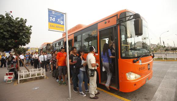 El servicio de buses alimentadores del Metropolitano se reestableció de forma progresiva. (Foto: GEC/referencial)