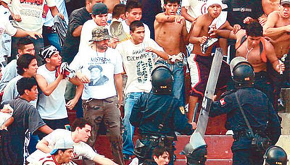 Trinchera Norte no quiere saber nada con Policia Nacional y se rumorea estaría preparando venganza en el clásico