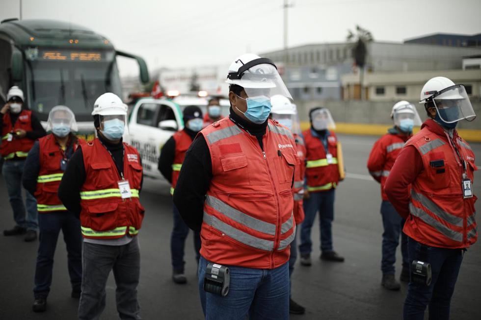 Participaron agentes de la Policía Nacional del Perú (PNP) e inspectores de la Superintendencia de Transporte Terrestre, Carga y Mercancías (Sutran) (Foto: Joel Alonzo/GEC)