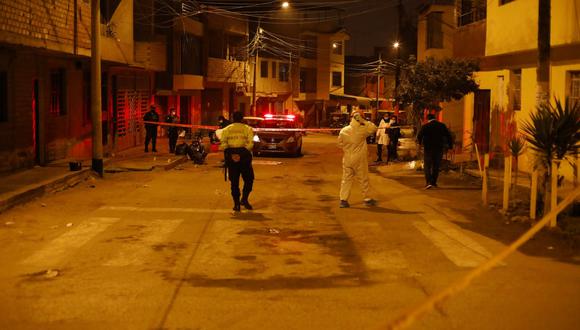 Un muerto y cinco heridos deja balacera. Asimismo en el lugar se encontró más 25 casquillos de bala. Foto: César Bueno/@photo.gec