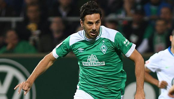 Claudio Pizarro sufrió lesión y es duda en Werder Bremen