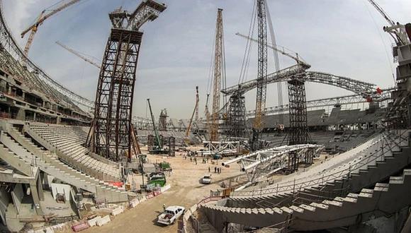 Qatar 2022: Obrero falleció en plena construcción de estadio