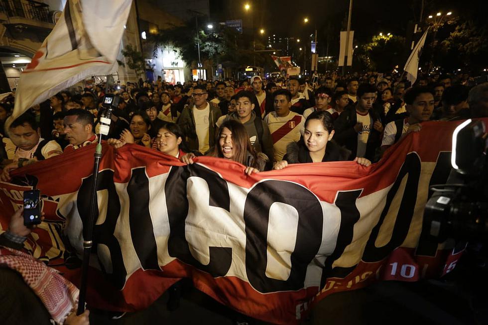 Así vibraron los hinchas en Lima con la victoria y clasificación peruana a la final de la Copa América | FOTOS