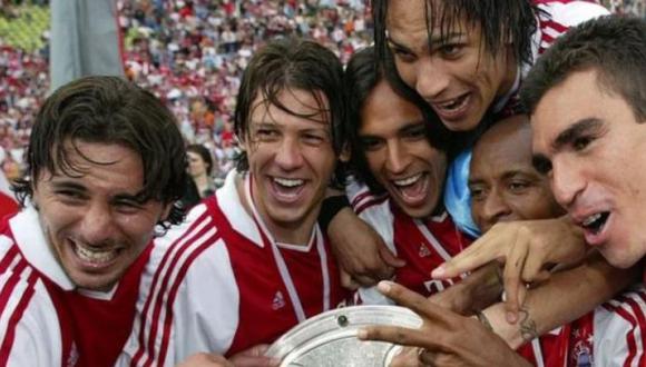 Campeonó al lado de los peruanos en los años donde estuvo en el Bayern Múnich.