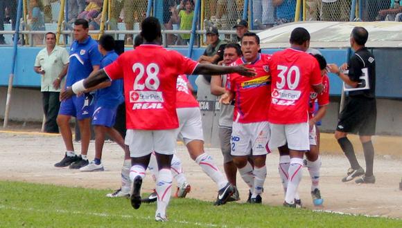 ¡Triunfazo! Unión Comercio doblegó 2-1 a Melgar en Arequipa