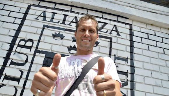 Leao Butrón: "Alianza Lima va a seguir mejorando"