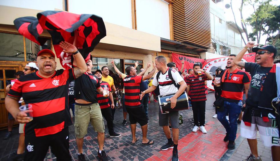 Las calles de Lima toman color negro y rojo a partir del arribo de seguidores del Flamengo. (Foto: Hugo Curotto / GEC)