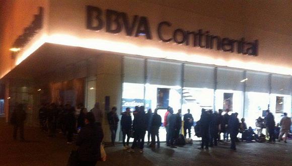 Perú vs. Colombia: Usuarios reclaman a banco por venta de entradas [FOTO]