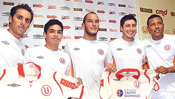 La "U" modelo 2010 hizo su primera práctica en el Monumental con la asistencia de todos sus flamantes jales