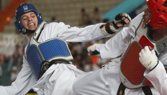 Peruanos ganan oro y plata en torneo de taekwondo en Ecuador