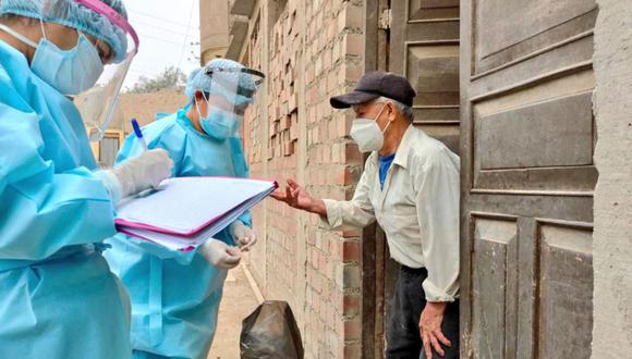 Personal de salud visita hogares ante la pandemia por el coronavirus (Foto: Andina/Minsa)