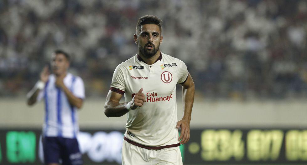 Universitario de Deportes presenta a su plantel para el año 2020 en la Noche Crema frente a Cerro Largo de Uruguay. Luis Urruti.