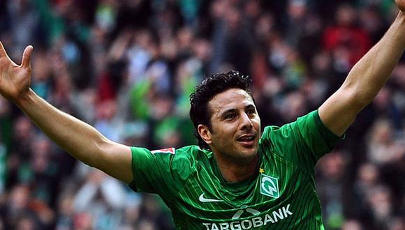 Werder Bremen recuerda primer gol de Pizarro en la Bundesliga hace 19 años