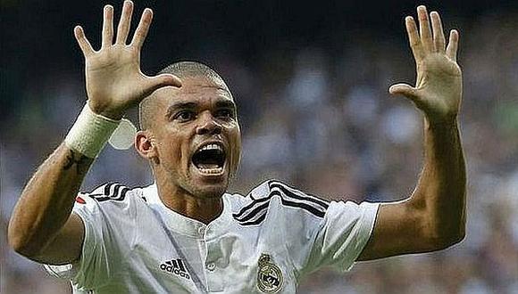 Real Madrid: Pepe se aferra a quedarse en el club merengue
