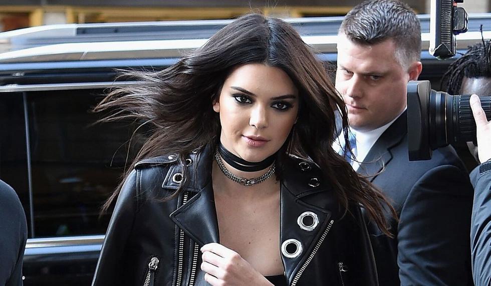 Hace poco, Kendall Jenner acudió a un bar. (AFP)