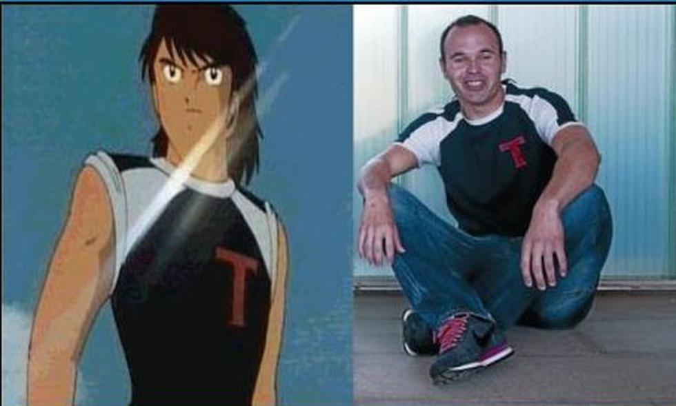 Andrés Iniesta y su fanatismo por los Súper Campeones [FOTOS]