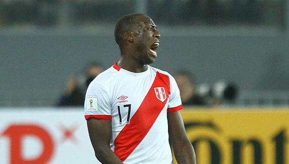 Selección peruana: Luis Advíncula no arribó a Lima como se tenía previsto