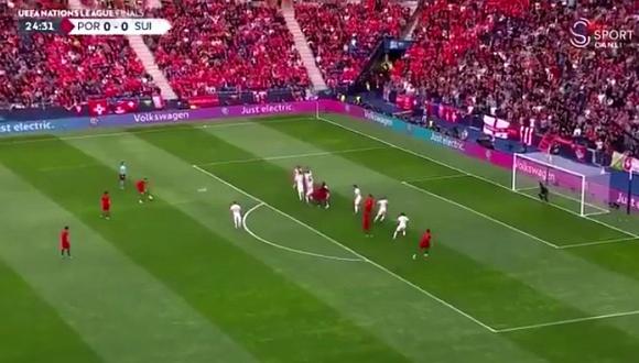 Como en el Manchester United: Cristiano Ronaldo y el golazo de tiro libre en la UEFA Nations League | VIDEO