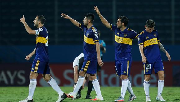 Boca Juniors venció a Libertad en el Nueva Olla de Asunción y ha escalado a la primera posición de la tabla del Grupo H | Foto: AFP